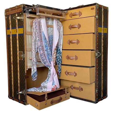 louis vuitton pic trunk|louis vuitton wardrobe trunk.